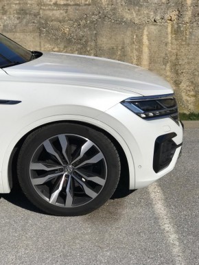 Active Suspension Control - VW Touareg 3 Air Suspension